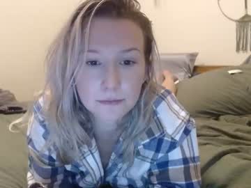 girl Cam Girls Get Busy With Their Dildos With No Shame with chloesmith777
