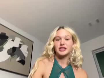 girl Cam Girls Get Busy With Their Dildos With No Shame with maddiegirl6