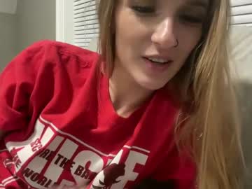 girl Cam Girls Get Busy With Their Dildos With No Shame with angel_kitty9