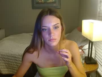 girl Cam Girls Get Busy With Their Dildos With No Shame with emmmafox14