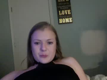 girl Cam Girls Get Busy With Their Dildos With No Shame with biigbb