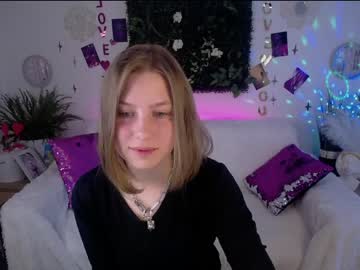 girl Cam Girls Get Busy With Their Dildos With No Shame with kelly_simon