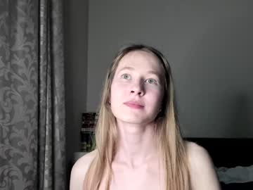 girl Cam Girls Get Busy With Their Dildos With No Shame with courtney_luv